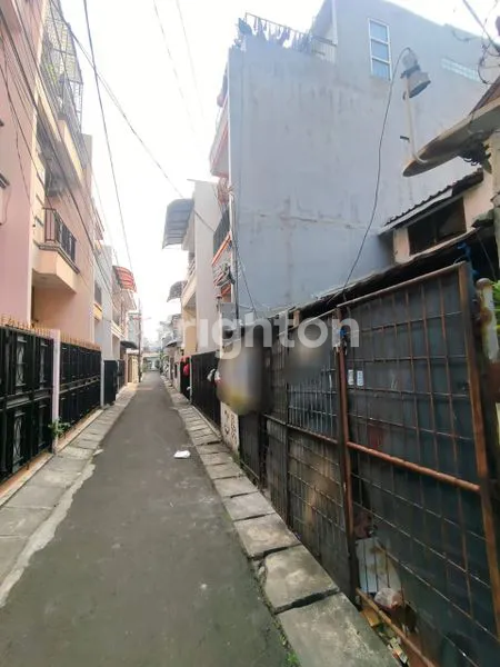 image RUMAH TANJUNG DUREN 5.5 X 11 JAKARTA BARAT (2)