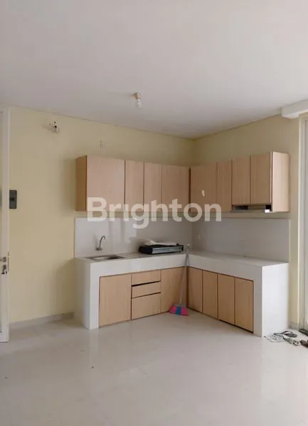 image LONG BEACH PAKUWON CITY 2 LT MINIMALIS KOSONGAN DEKAT KENJERAN, MULYOSARI, UNAIR, ITS, WM (2)