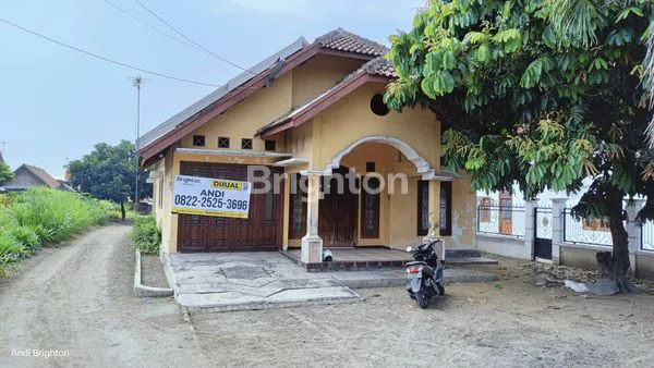 RUMAH SIAP HUNI DENGAN TANAH LUAS DI CUKIR JOMBANG