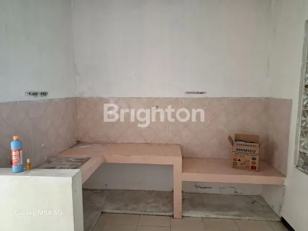 image RUMAH DALAM PERUMAHAN DEPAN PAKUWON MALL SOLO BARU, (TINGGAL JALAN KAKI) (5)