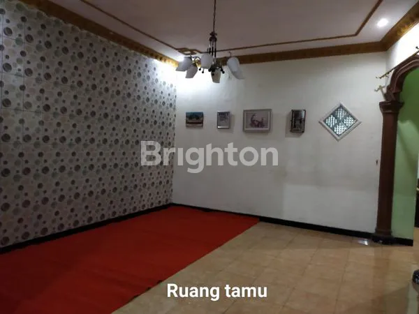 image RUMAH LUAS, LEGA, DIJUAL, DENGAN 4 KAMAR TIDUR 2 KAMAR MANDI DI SIDOARJO.  (3)