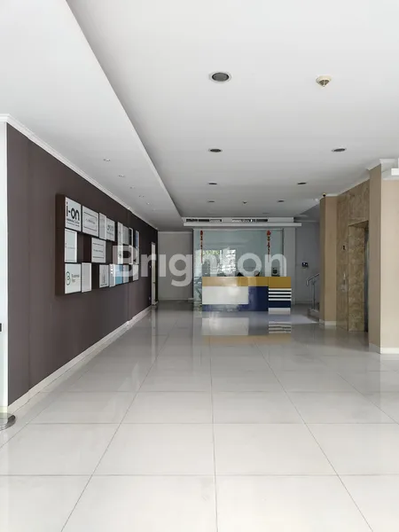 image GEDUNG KANTOR DI GROGOL JAKARTA BARAT COCOK JUGA JADI HOTEL (3)