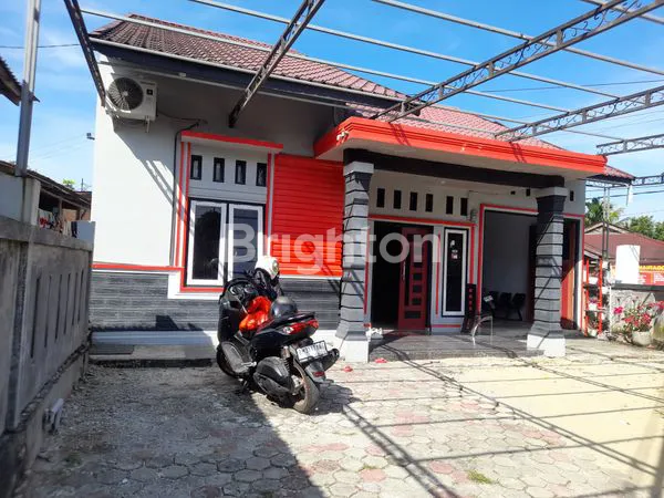 image RUMAH BULATAN SUDUT LINGKUNGAN ASRI (1)
