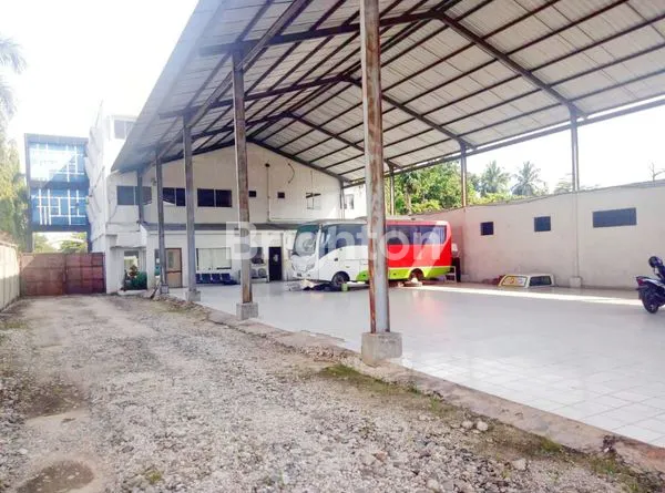 image KANTOR DAN GUDANG JALAN KAHARUDDIN NASUTION PEKANBARU (6)