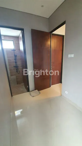 image RUMAH FULL FURNISH 2 LANTAI DI LINGKUNGAN YANG ASRI SIDOARJO (5)