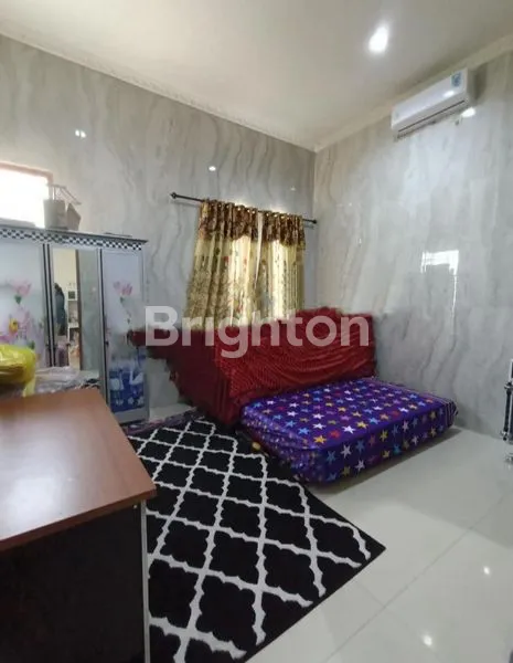 image RUMAH DI PUSAT KOTA SOLO (3)