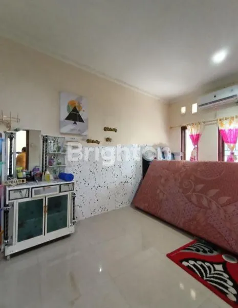 image RUMAH DI PUSAT KOTA SOLO (5)