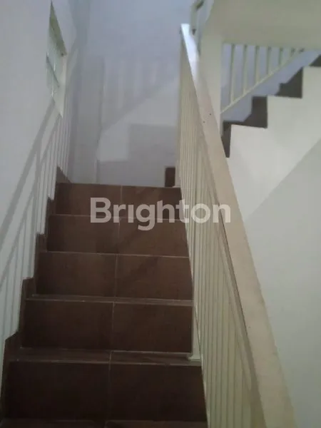 image RUMAH 1.5 LANTAI TURUN HARGA SPECIAL NIH DAERAH SUTOREJO (7)