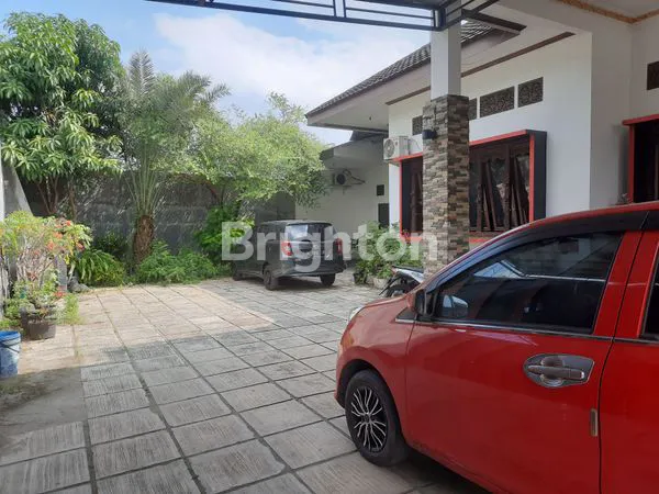 image RUMAH BESAR 1000M2 (3)