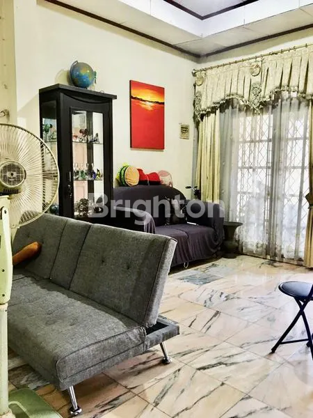 image RUMAH 1  1/2 LANTAI PERUMAHAN TAMAN ASRI CILEDUG TANGERANG. (1)