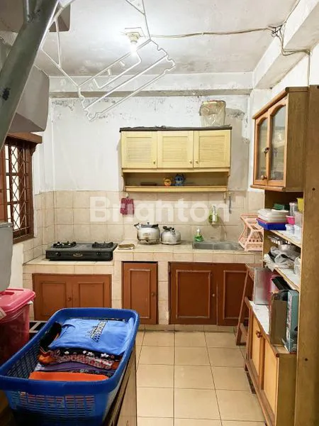 image RUMAH 1  1/2 LANTAI PERUMAHAN TAMAN ASRI CILEDUG TANGERANG. (4)