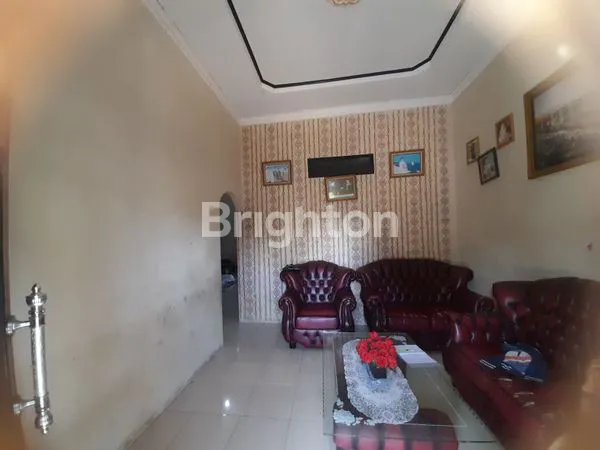 image RUMAH BULATAN SUDUT LINGKUNGAN ASRI (5)