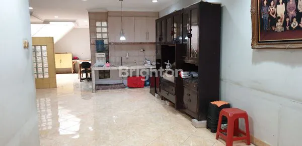 image RUMAH 2 LANTAI DI TAMAN COSMOS (1)