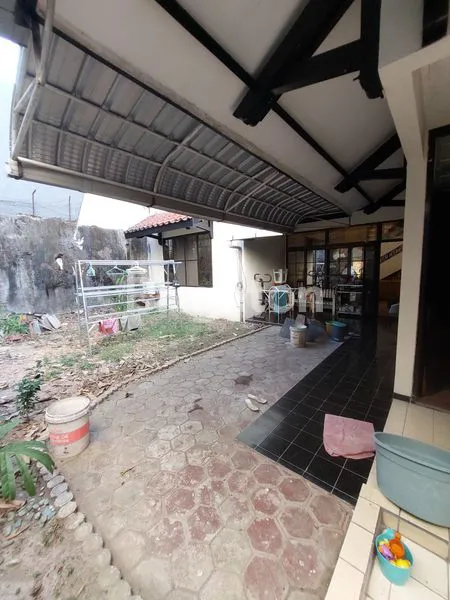 image RUMAH BESAR NGINDEN (8)