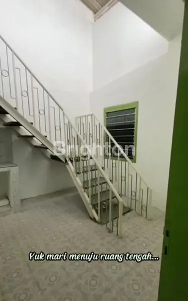 image DISEWAKAN RUMAH NGINDEN INTAN TENGAH (6)