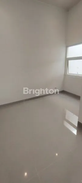 image RUMAH 2 LANTAI MINIMALIS SIAP HUNI DI DAERAH MENGANTI GRESIK (5)