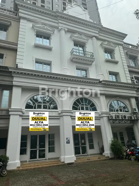 RUKO GANDENG BAGUS TERAWAT LOKASI STRATEGIS DI JL RAYA WARUNG BUNCIT JAKARTA SELATAN