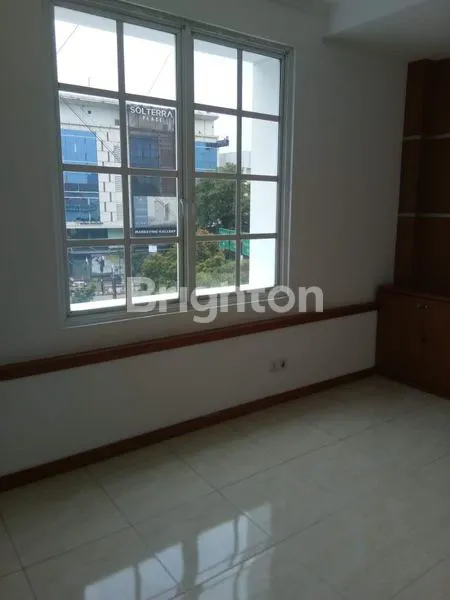 image RUKO GANDENG BAGUS TERAWAT LOKASI STRATEGIS DI JL RAYA WARUNG BUNCIT JAKARTA SELATAN (8)