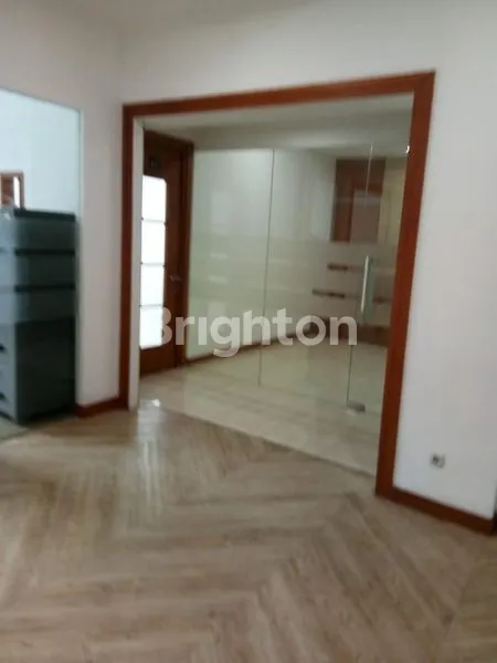 image RUKO GANDENG BAGUS TERAWAT LOKASI STRATEGIS DI JL RAYA WARUNG BUNCIT JAKARTA SELATAN (6)