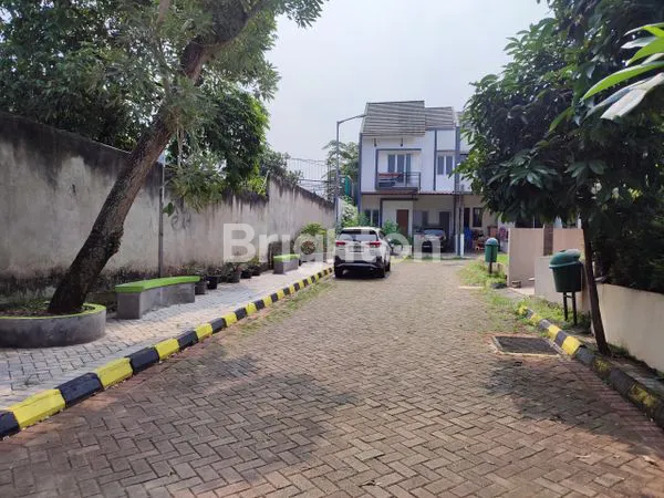 image TANAH KAVLING DALAM CLUSTER LUXURY DI LOKASI YANG STRATEGIS (2)