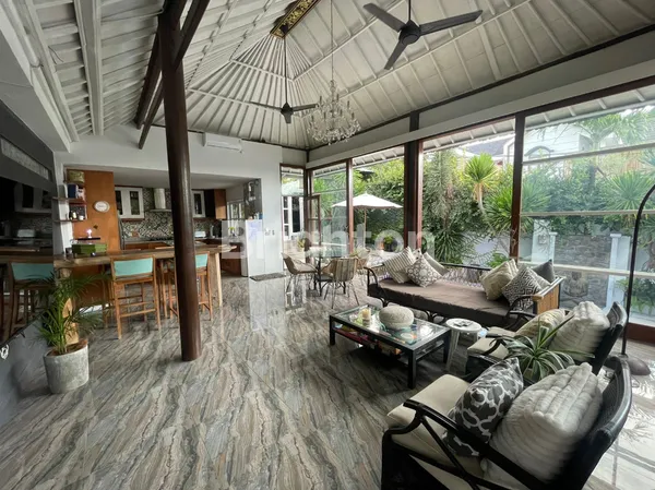 image VILLA SIAP HUNI DI BERAWA, CANGGU – KONDISI TERAWAT - FULL FURNISHED – DEKAT DENGAN PANTAI – KAWASAN VILLA DAN GUEST HOUSE (3)