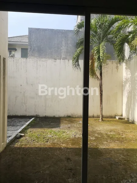 image RUMAH ROYAL RESIDENCE SIAP HUNI ROW 3 MOBIL, MEPET WISATA BUKIT MAS (5)