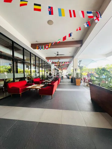 image CONDOTEL BAGUS DAN NYAMAN FULLY FURNISHED DENGAN VIEW KOLAM RENANG DAN BUKIT DI LOKASI SANGAT STRATEGIS DI THE ALANA HOTEL AND CONFERENCE SENTUL CITY (7)