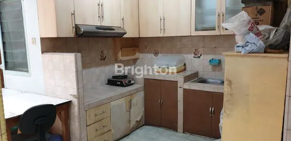 image RUMAH 2 LANTAI DI TAMAN COSMOS (4)