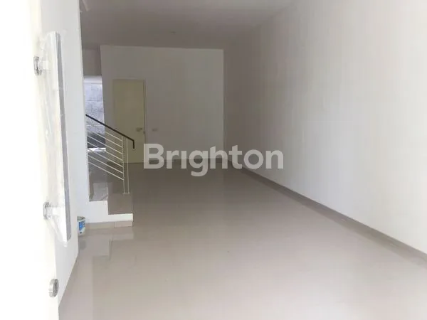 image RUMAH BARU 2LANTAI GAYUNGSARI SURABAYA (8)