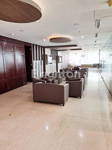 image SPACE OFFICE UKURAN LUAS BANGUNAN 328M2, 346M2, 166M2, DI DALAM GEDUNG AXA TOWER, KUNINGAN, JAKARTA SELATAN (KODE RMRG 2477) (5)