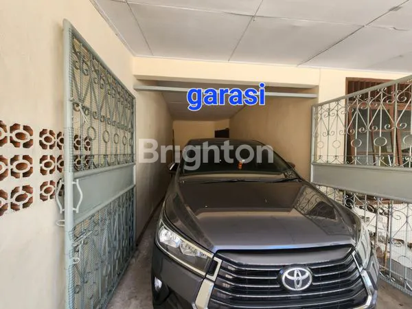 image DIJUAL RUMAH LOKASI STRATEGIS DEKAT LAPANGAN GOLF (3)