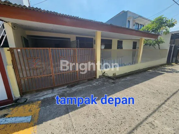 image DIJUAL RUMAH LOKASI STRATEGIS DEKAT LAPANGAN GOLF (1)