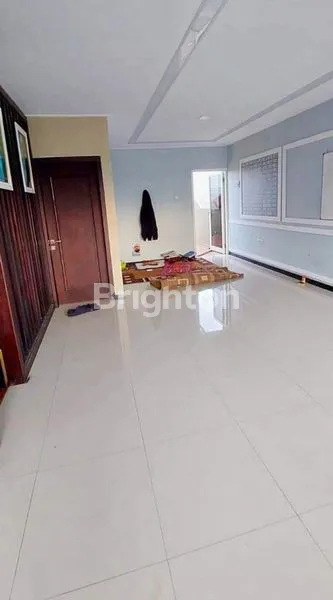 image RUMAH BANGUNAN BARU 3 LANTAI KENJERAN SURABAYA (6)