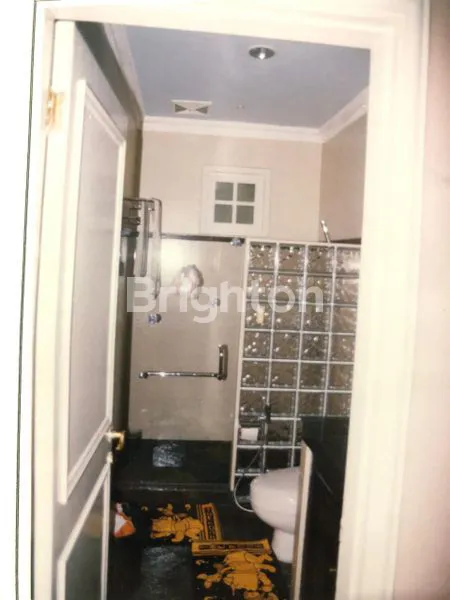 image RUMAH CANTIK FULL FURNISH TAMAN IMAM BONJOL LIPPO KARAWACI (5)