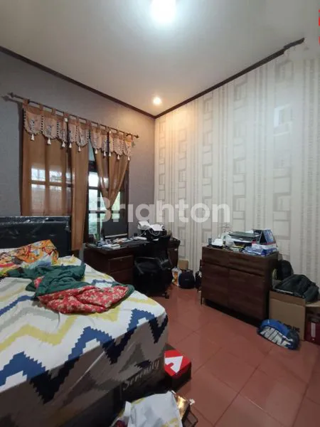 image BU POLL RUMAH DI RUNGKUT ASRI TIMUR SIAP HUNI (6)