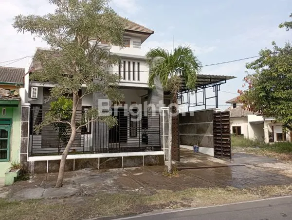 image RUMAH DI JAJAR (1)