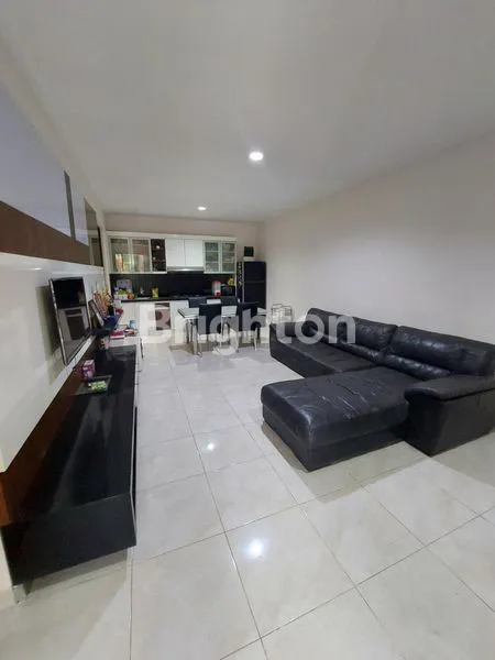 image RUMAH RAPI SIAP HUNI FURNISHED DI FIORE FORESTA BSD (2)