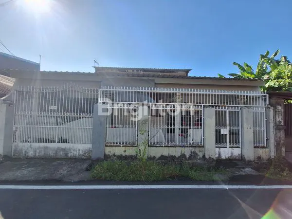 image RUMAH LEBAR DALAM KOTA MAKASSAR (1)