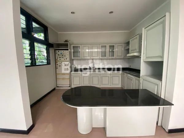 image RUMAH DI KAWASAN ELITE VILLA DUTA BOGOR (8)