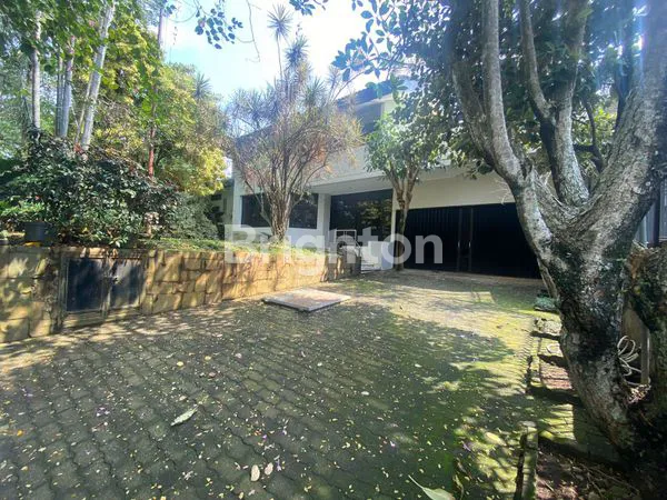 image RUMAH DI KAWASAN ELITE VILLA DUTA BOGOR (1)