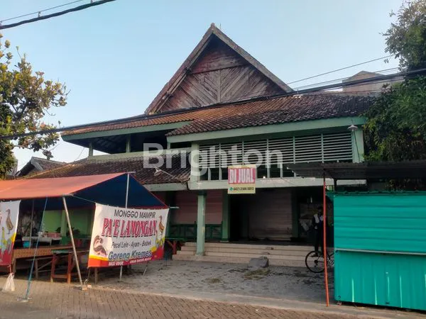 RUMAH MAKAN DIJUAL
