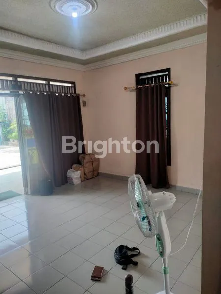 image RUMAH LAMA,,, DG HALAMAN BESAR... (5)