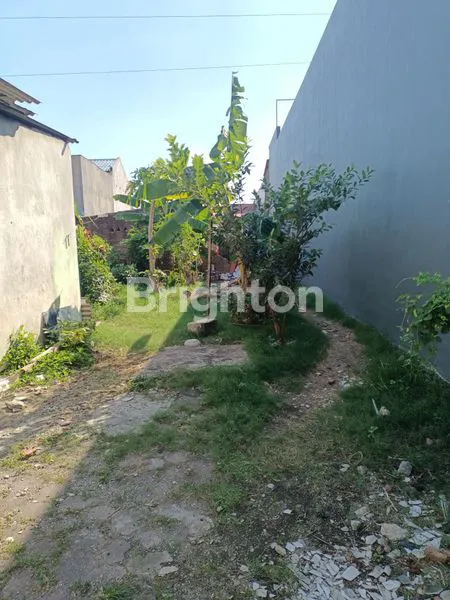 image RUMAH HITUNG TANAH LOKASI STRATEGIS DEKAT TERMINAL BUNGURASIH (2)