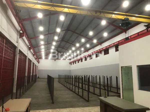 image BANGUNAN KOMERSIAL SANGAT LUAS LOKASI PREMIUM DI GATOT SUBROTO TIMUR (1)