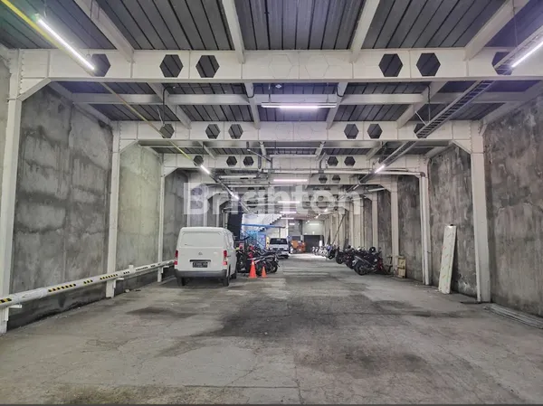 image BANGUNAN EX HAN PALACE RESTO (4)