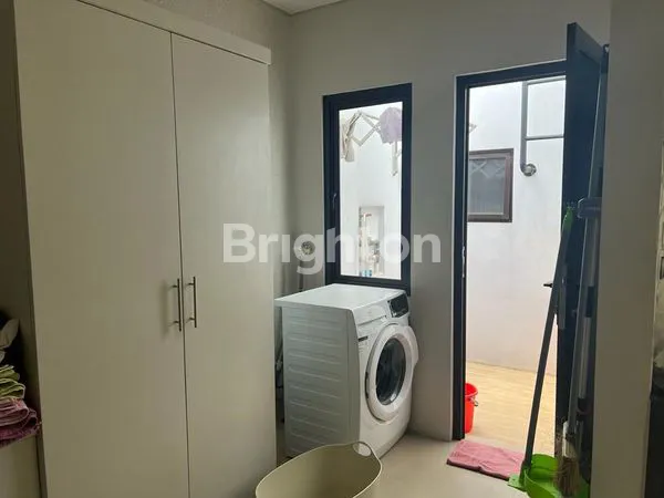 image RUMAH SEMI FURNISH 3KT HADAP SELATAN SHM (6)