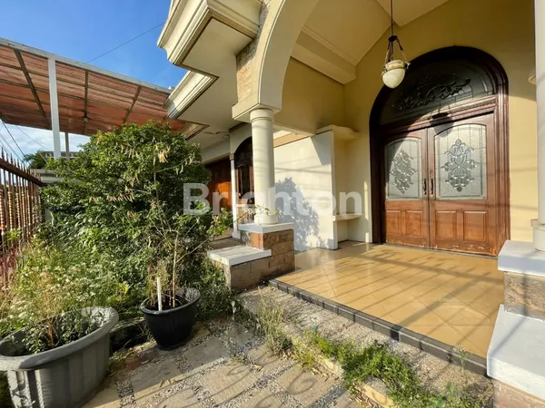 image RUMAH DHARMA HUSADA INDAH SELATAN (2)