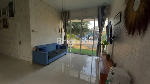 image RUMAH HOOK BAGUS LOKASI STRATEGIS DI COLOMADU SOLO (6)