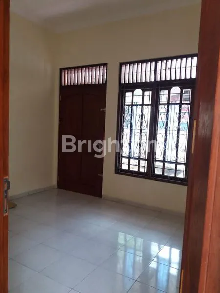 image RUMAH DI JALAN CINDE BEBAS BANJIR (4)