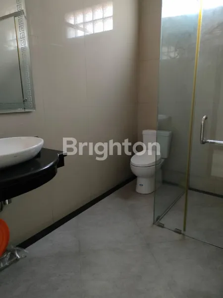 image RUKO DI JUAL DEKAT JALAN MASUK TOLL KOTA MAGELANG, JAWA TENGAH. (5)